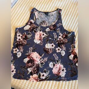 Floral Torrid tank top sz 2